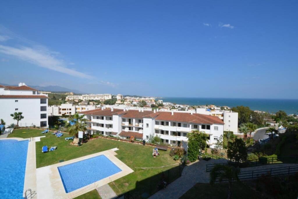 Beautiful Apartment Sea&Mountains Views La Cala De Mijas Exterior photo