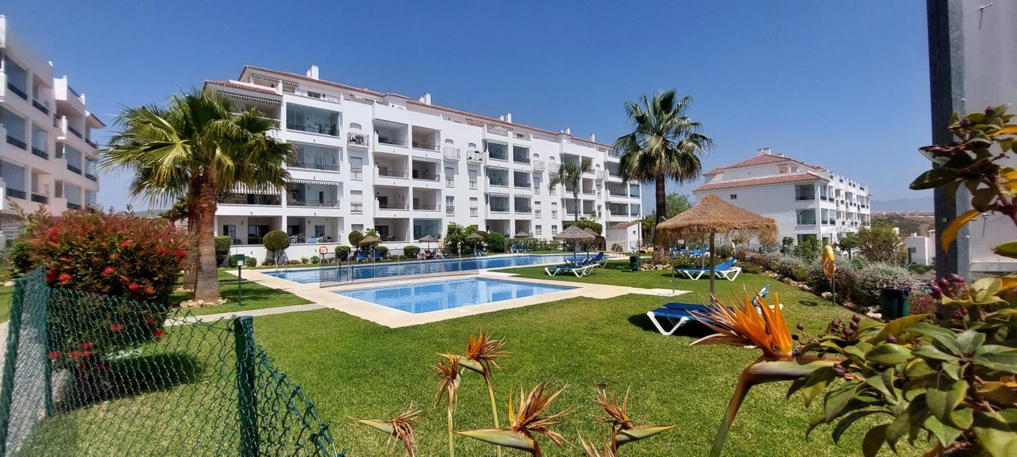 Beautiful Apartment Sea&Mountains Views La Cala De Mijas Exterior photo