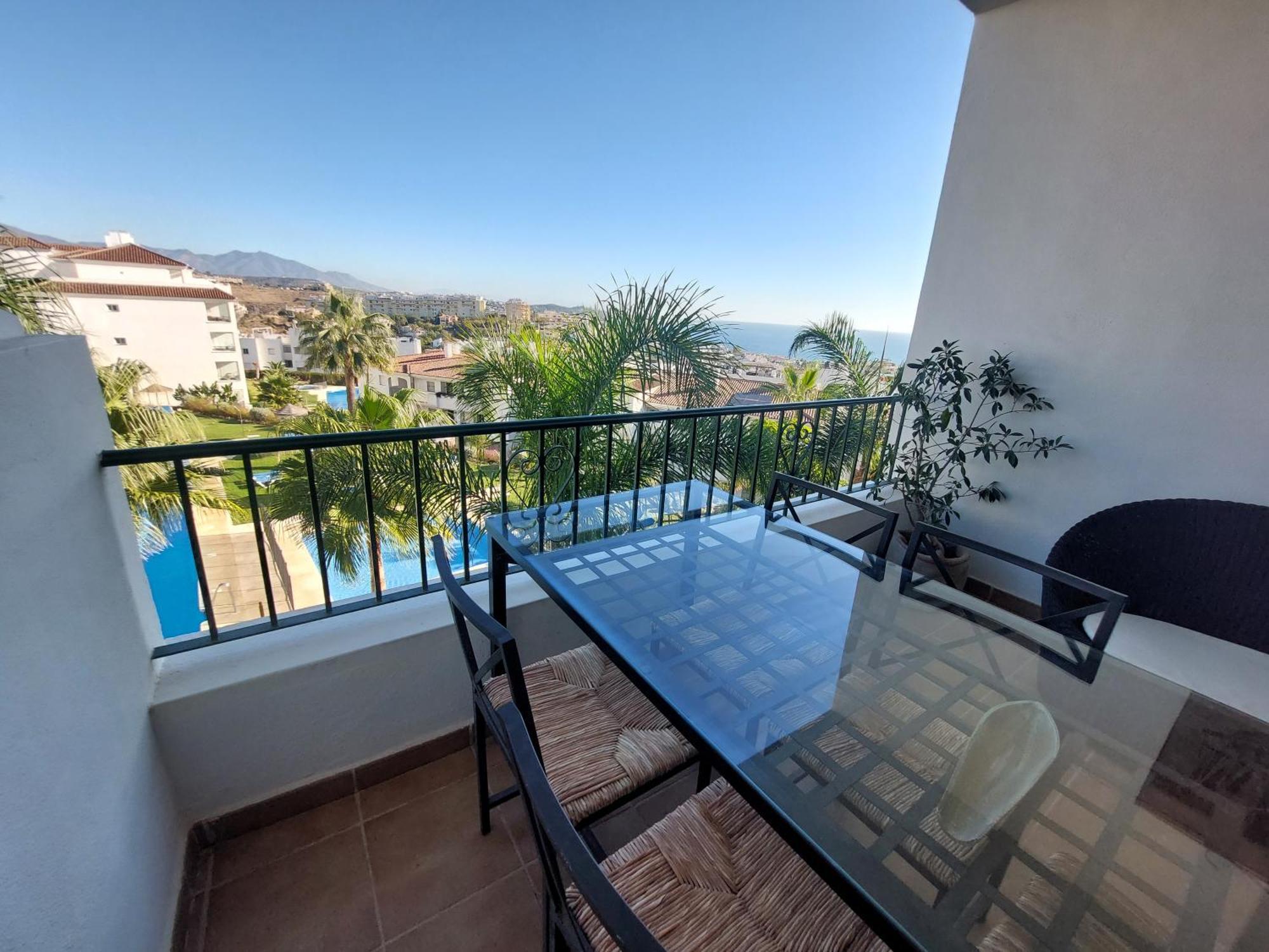Beautiful Apartment Sea&Mountains Views La Cala De Mijas Exterior photo